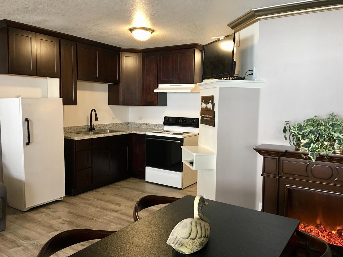 Lake View Suites Вест-Йеллоустоун Екстер'єр фото