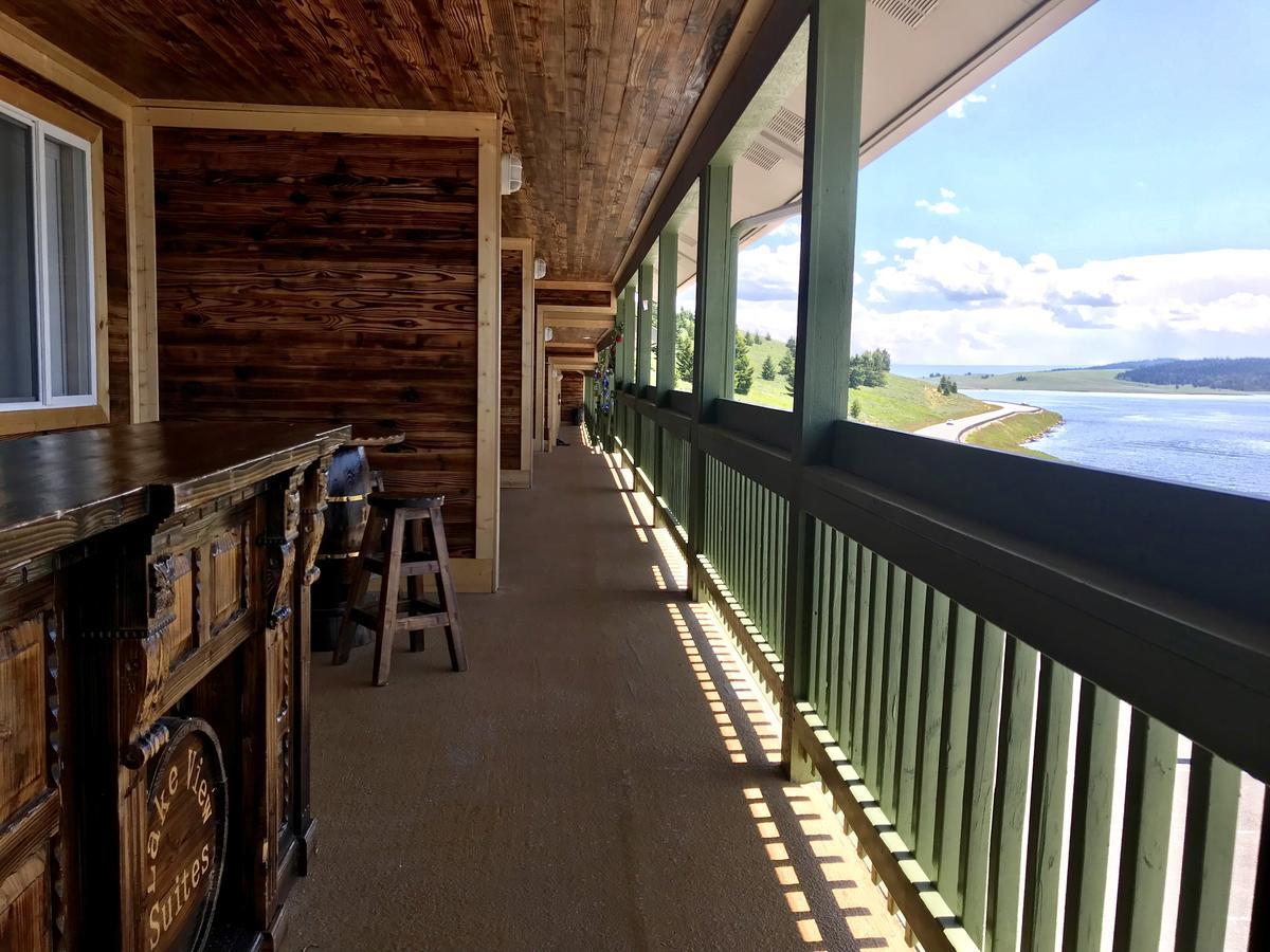 Lake View Suites Вест-Йеллоустоун Екстер'єр фото